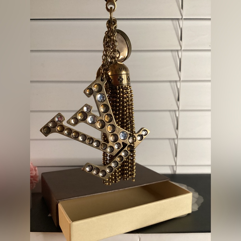 Authentic Louis Vuitton Monogram Tassel Caprice Key Holder/ Bag Charm With Box